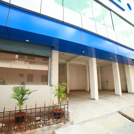 Sapphire Inn Pondichéry Extérieur photo