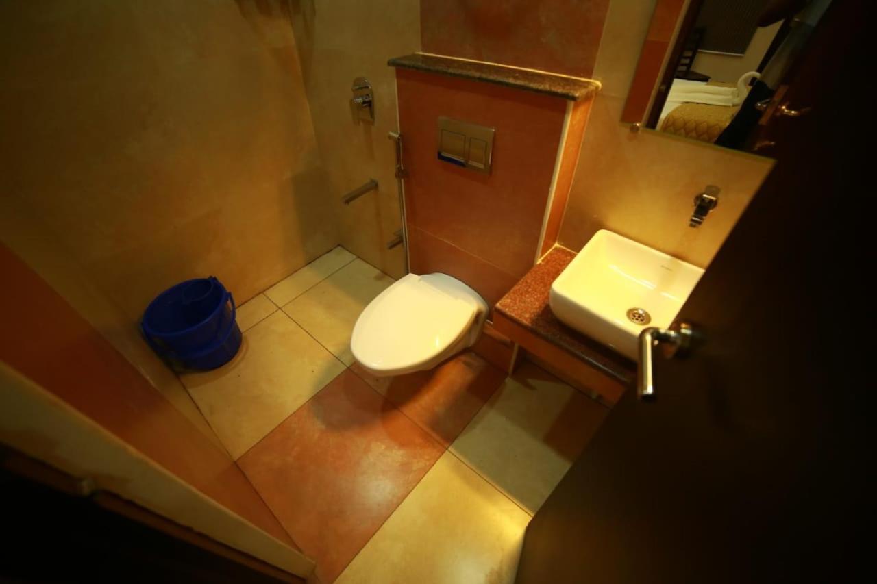 Sapphire Inn Pondichéry Extérieur photo
