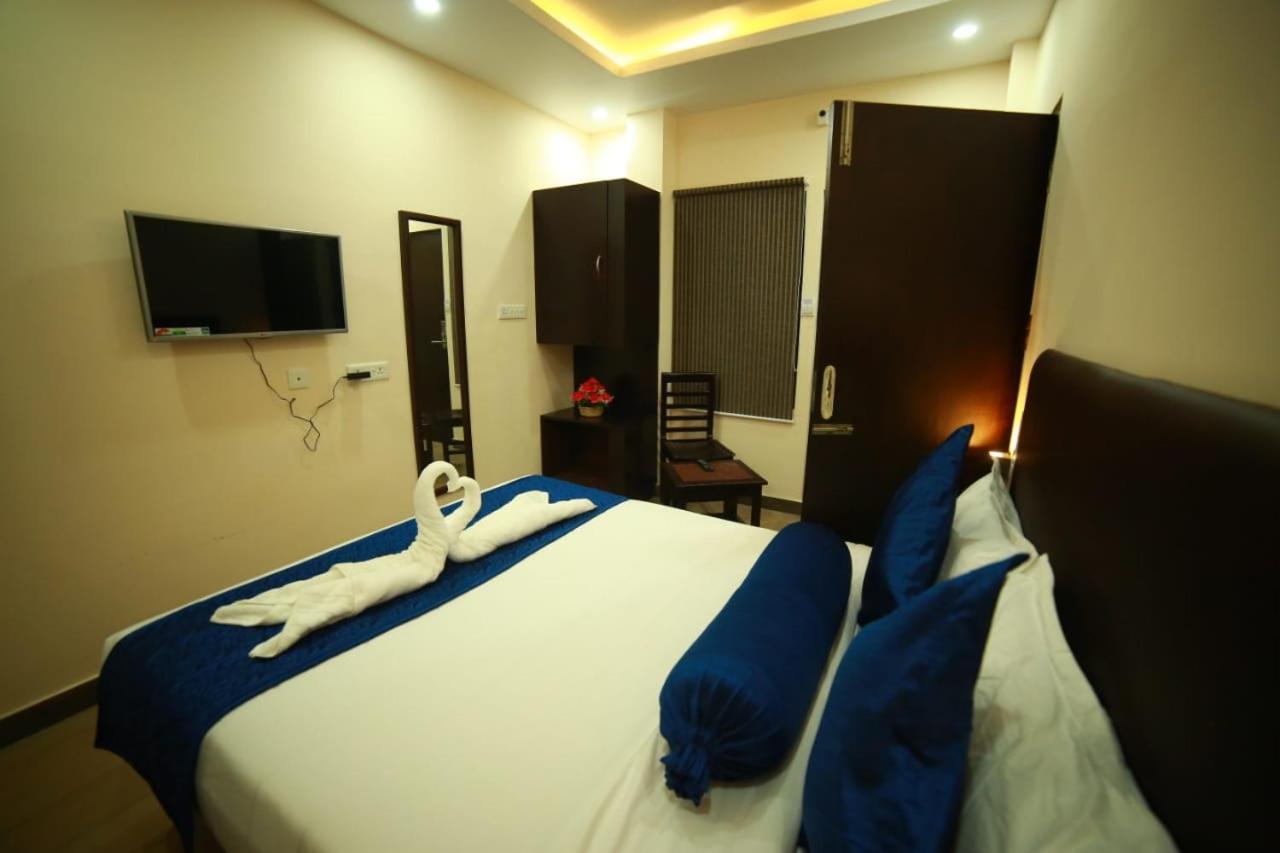 Sapphire Inn Pondichéry Extérieur photo