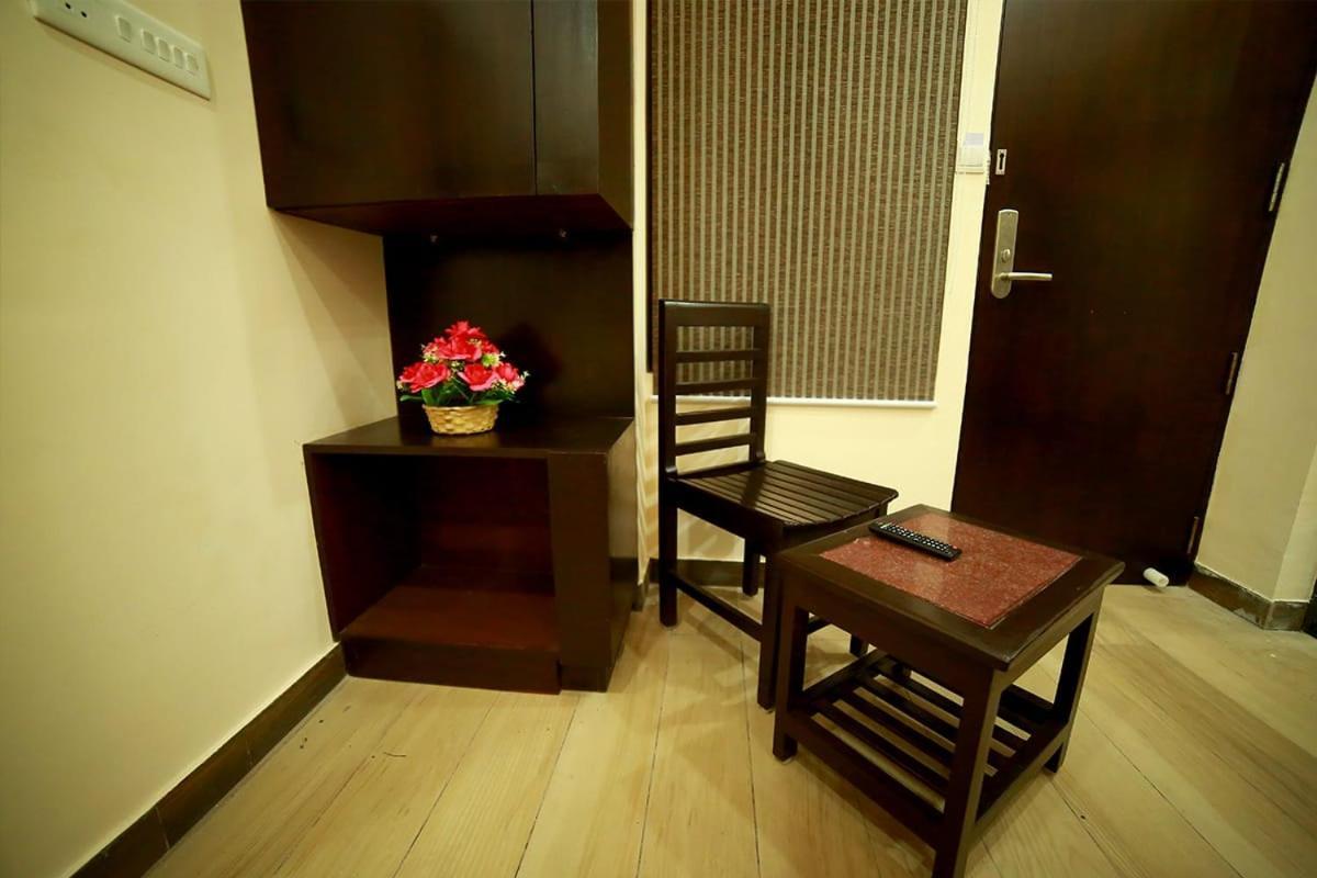 Sapphire Inn Pondichéry Extérieur photo