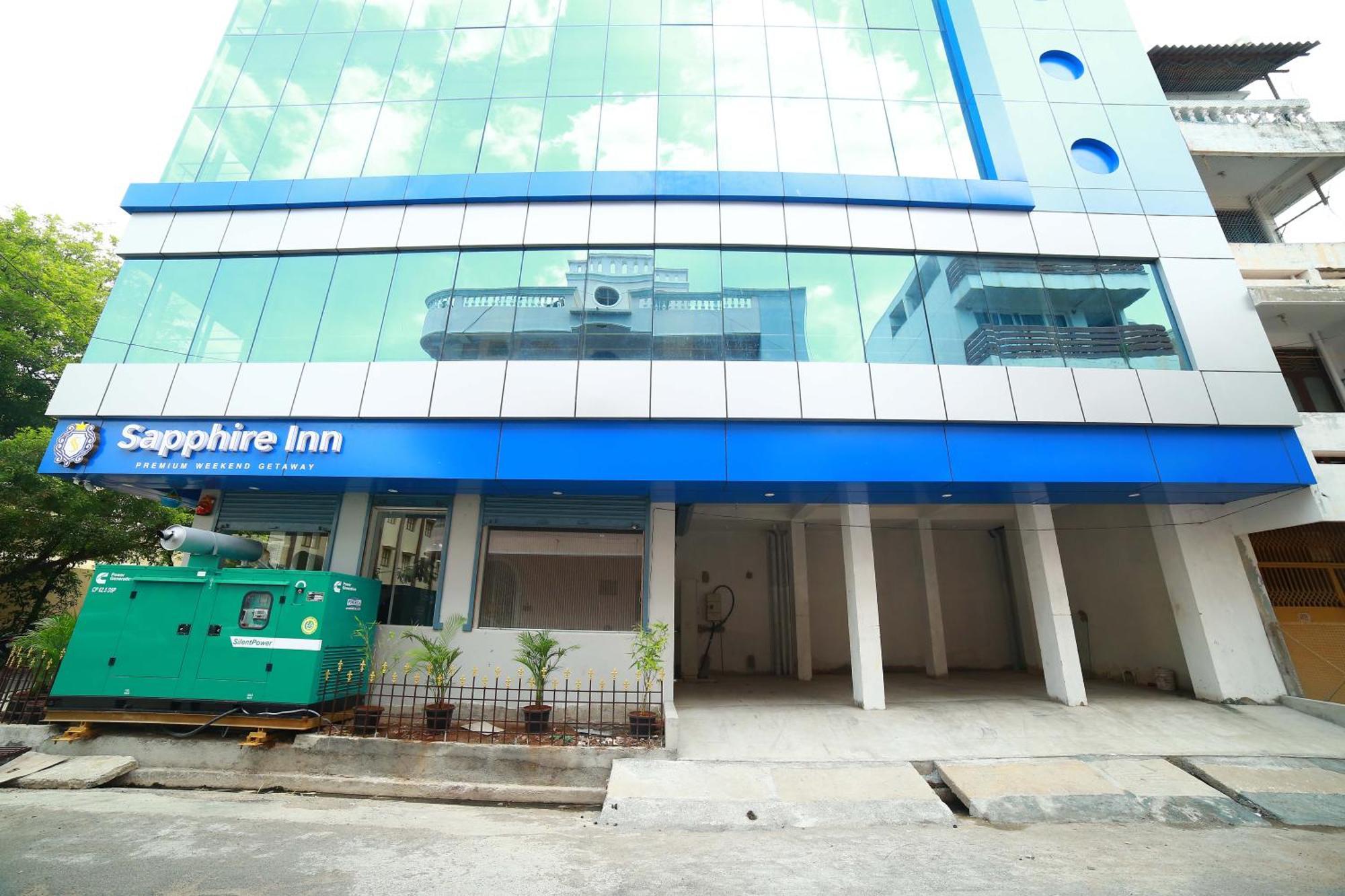 Sapphire Inn Pondichéry Extérieur photo