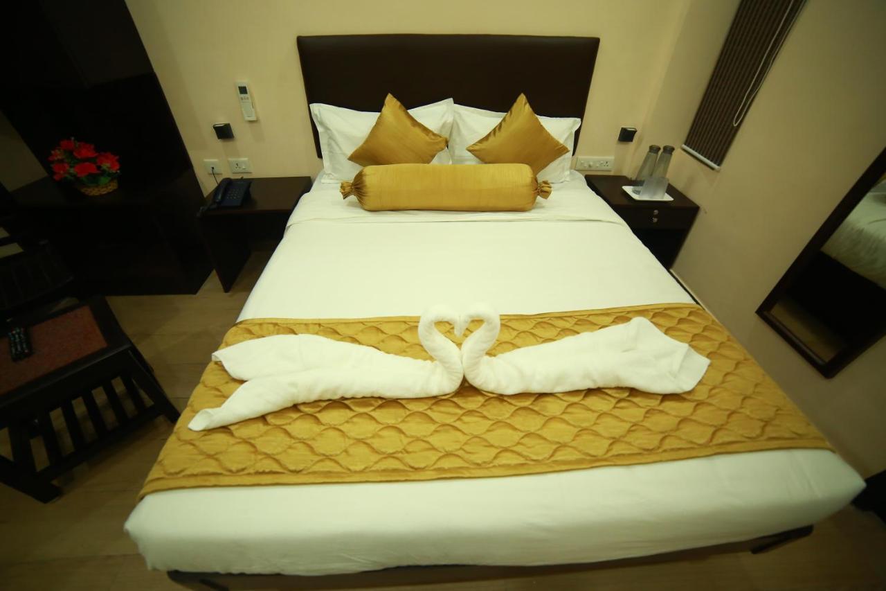 Sapphire Inn Pondichéry Extérieur photo